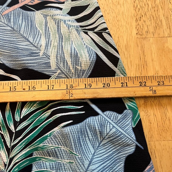 Blue Blush Size Large One Piece Jumpsuit Sleeveless Tropical Vacation ti… - Picture 8 of 12